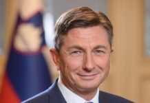 Borut Pahor preživel grozljiv padec s kolesom: Čelada mu je rešila življenje #foto