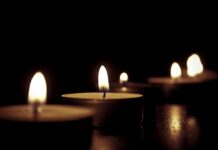 Tragedija v Indoneziji: Smrt cenjenega španskega trenerja in njegovih treh mlajših otrok na prvem večjem družinskem potovanju #foto