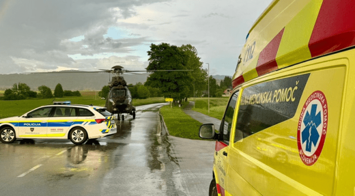 Pravilna reakcija na nujna vozila: Kako preprečiti zamude in reševati življenja