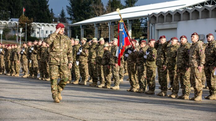 slovenska-vojska-praznuje-z-vojasko-razstavo-in-koncertom-v-kopru-6831b4eda1b93-1748088045