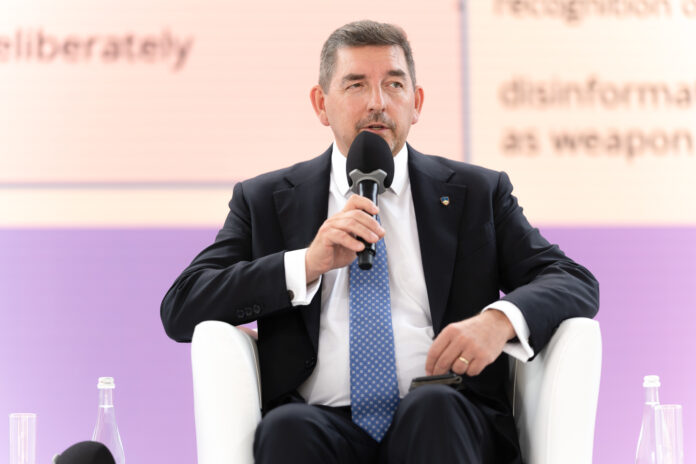 ales-musar-razkriva-boj-z-rakom-prostate-poziv-k-pregledom-685f92fce2778-1751094012