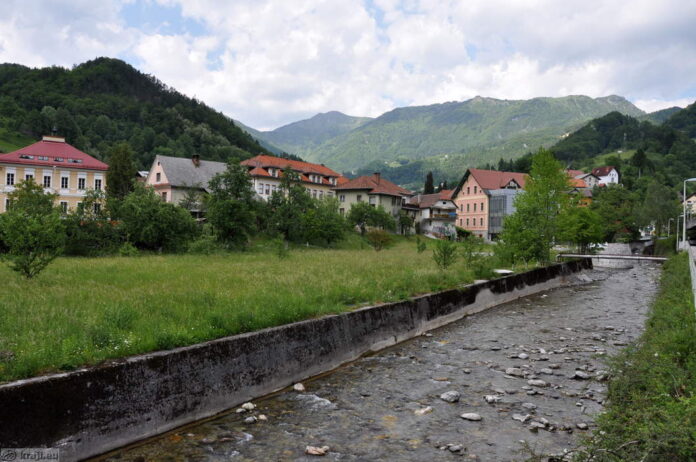 prebivalci-cerknega-ogorceni-nad-neukrepanjem-glede-poplav-6871431e346ef-1752253214
