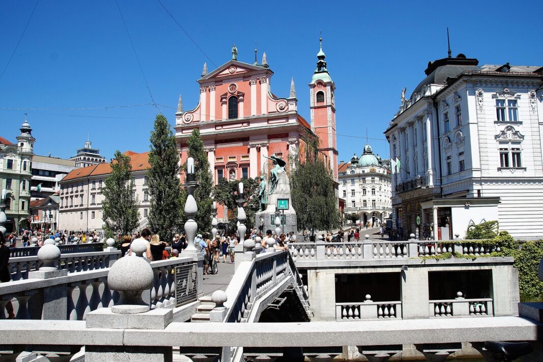 ljubljana-2687908_1280