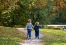 Svetovni dan otrok: Kako Slovenija varuje pravice najmlajših