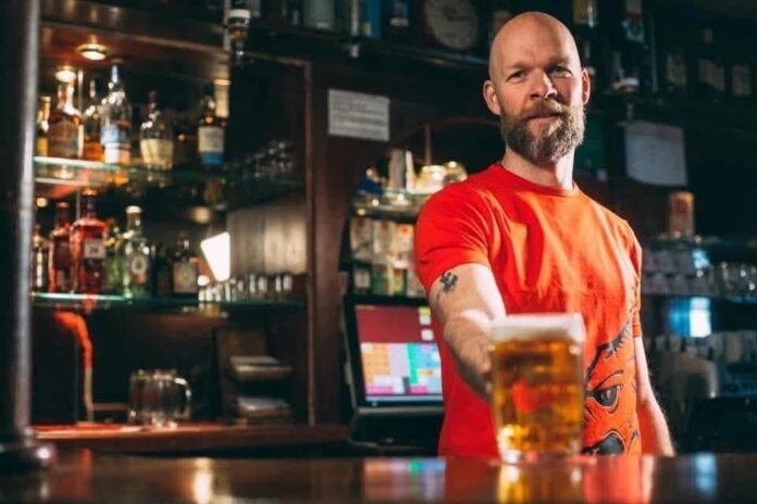 osumljenec-za-napad-na-alesa-sutarja-izpuscen-zaradi-pomanjkanja-dokazov-693c3c240c5e5-1765555236