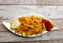 Belgijski ocvrti krompirček: Skrivnosti, muzej in spor o izumu