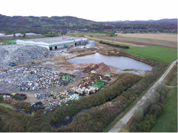 kostak-v-srediscu-pozornosti-prelozena-skupscina-razkriva-sporne-posle-697b2fd862c2b-1769680856