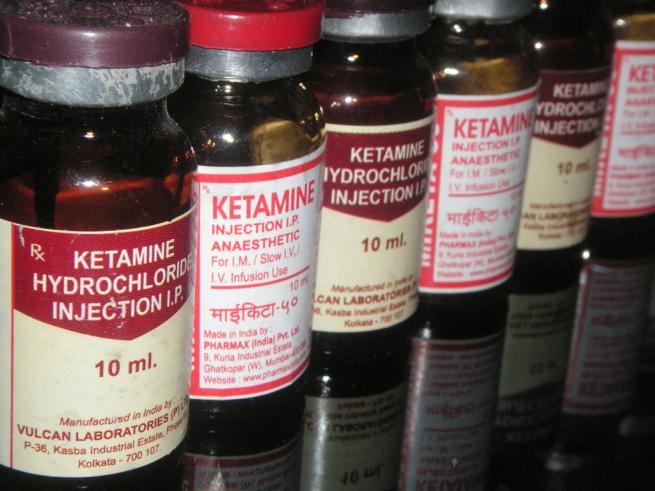 porast-odvisnosti-od-ketamina-preobremenil-britanske-bolnisnice-695653c9cb398-1767265225