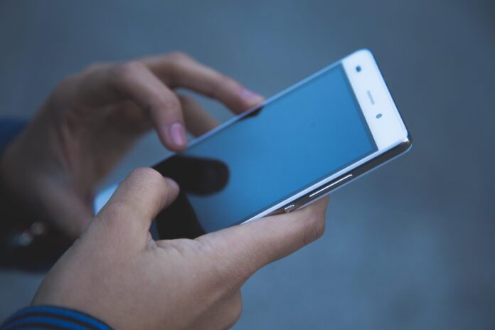 prevarana-med-telefonskim-klicem-oskodovana-za-54-000-evrov-69763003088ea-1769353219