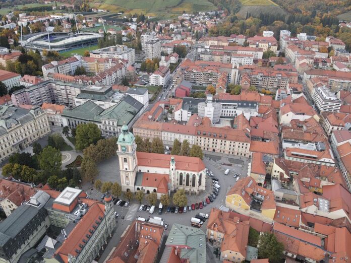 henkel-in-ecolab-zapuscata-maribor-40-delavcev-brez-dela-foto-69908001294ea-1771077633
