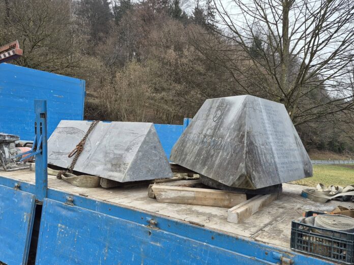 veterani-obnavljajo-spominski-park-na-medvedjeku-za-35-letnico-osamosvojitve-69861026aeb24-1770393638