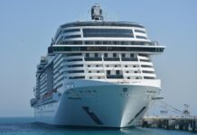 Križarke in mornarji v Perzijskem zalivu ujeti v blokadi: 20.000 obtičalih!