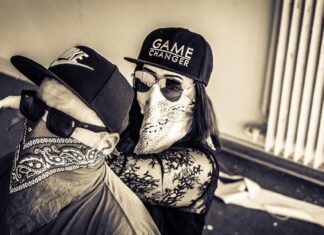 Rop banke v Neaplju: Drzna pobeg skozi skrivni rov razkrinkana# video