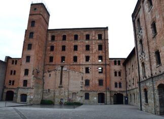 Družba pozablja na migrante: Sporočilo Rižarne odmeva