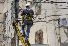 Kje so največji padci na slovenskem trgu dela?