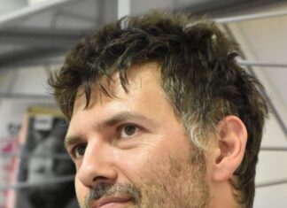 Milan Pahor preda vodstvo Štefanu Čoku: Nova era spominskih proslav #foto