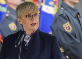 Napetost narašča: Kdo bo vodil novo slovensko vlado?