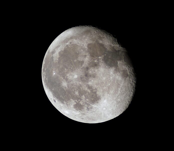 nov-mejnik-v-vesoljski-tekmi-clovestvo-se-vraca-na-luno-69da62089d644-1775919624