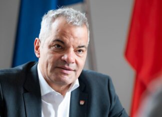 Župan Maribora pod drobnogledom: Korupcijska preiskava odkriva šokantne podrobnosti