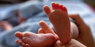Po treh letih čakanja je Anja Ramšak postala mamica: Na svet je prišla deklica #foto