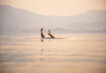 Poletno vzdušje že maja: Hrvaške plaže pokajo po šivih