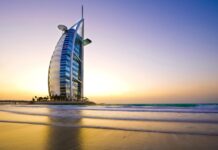 Burj Al Arab v Dubaju zapira vrata za spektakularno prenovo