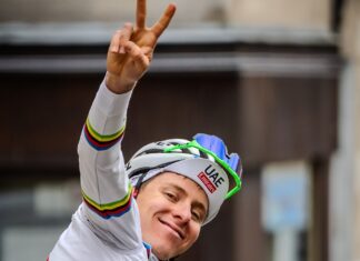 Francoski kolesar Dorian Godon šokiral z zmago v Romandiji