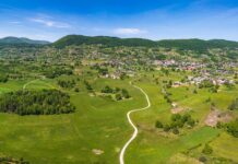 Slovesnost in pohod v Semiču ob 35-letnici akcije Skala
