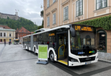 Voznik LPP pljunil potnika: Incident, ki je razburkal Ljubljano #video