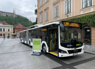Voznik LPP pljunil potnika: Incident, ki je razburkal Ljubljano #video