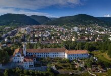 Zamuda pri prenovi Laščakove vile zaradi revizije projektanta