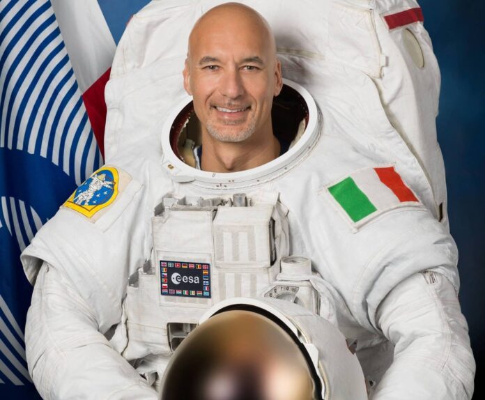 Luca Parmitano, vir fb