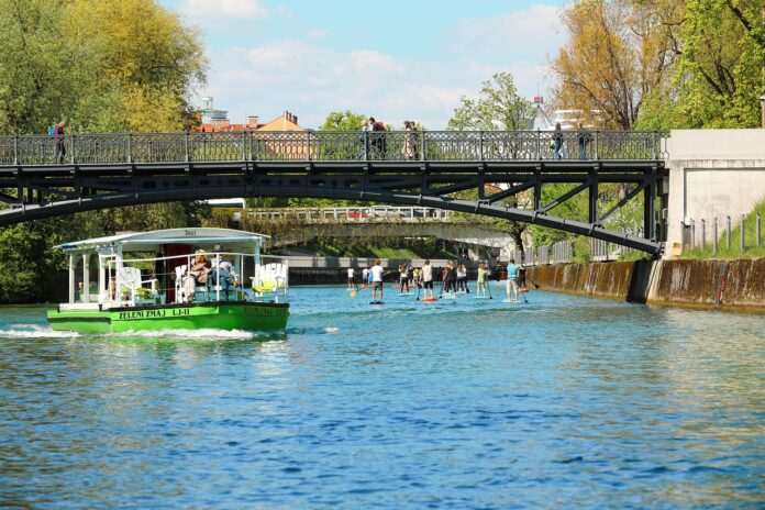 ali-bo-ljubljanica-do-leta-2045-res-primerna-za-kopanje-6a43bdddb5de3-1782824413