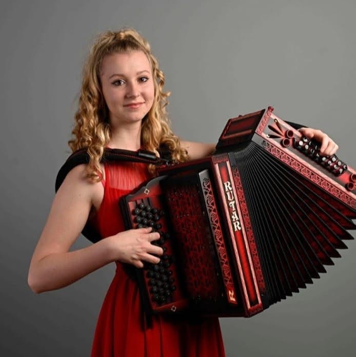 danaja-grebenc-iz-dravograda-postala-svetovna-prvakinja-na-harmoniki-fotovideo-6a254134f1291-1780826420