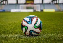 Hrvaška v dramatičnem preobratu premagala Gano in nadaljuje v šestnajstino finala SP
