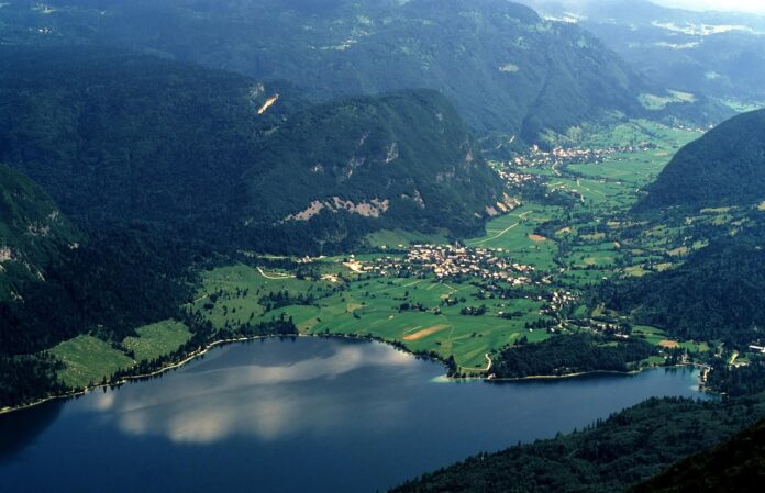 nova-glamping-vasica-v-bohinju-navdusuje-z-razkosjem-v-naravi-foto-6a353d5e01e41-1781874014