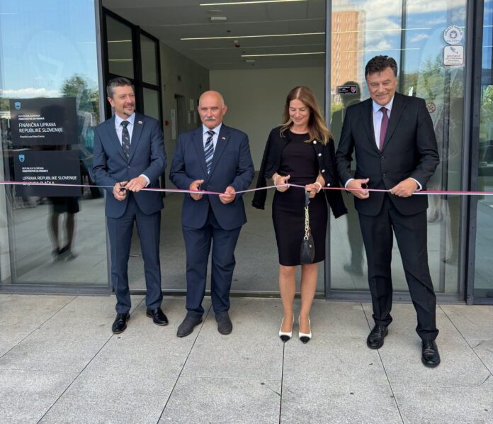 financni-urad-nova-gorica-selitev-v-nove-prostore-za-boljse-storitve-6a476c0b6812f-1783065611