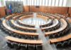 Namerno kršenje ustave v Sloveniji: Grožnja demokraciji?