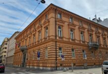 Ustavno sodišče pred ključno odločitvijo o interventnem zakonu in referendumu o njem