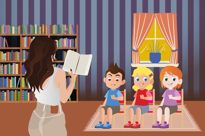 reeding-books-out