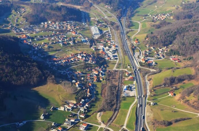 visnja-gora-gradnja-novega-prizidka-sole-za-vecjo-varnost-6a7993259c0ca-1786352421