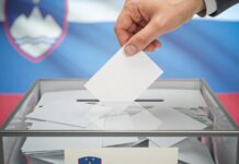 Kdor bo 11. oktobra v tujini, mora urediti prijavo za glasovanje danes