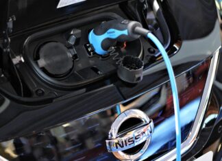 Nissanov električni Pixo bo od leta 2027 izdelovan v Revozu# video