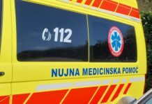 Prometna nesreča v Bakovcih: Trčenje osebnega in tovornega vozila
