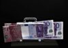 Vlada z rebalansom povečuje primanjkljaj: Fiskalni svet opozarja, da se Slovenija oddaljuje od svojih zavez