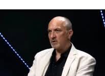 Markeš svari pred milijardno luknjo in političnim kaosom: Kdo bo plačal ceno vladnega interventnega zakona?