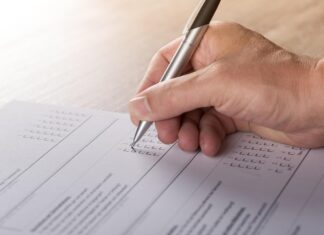 Brazilija danes odloča o predsedniku: Dvoboj je tako tesen, da lahko odločijo zadnji glasovi