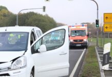 Huda nesreča v Mariboru: otrok huje poškodovan, 45-letna voznica pozitivna na hitrem testu za droge