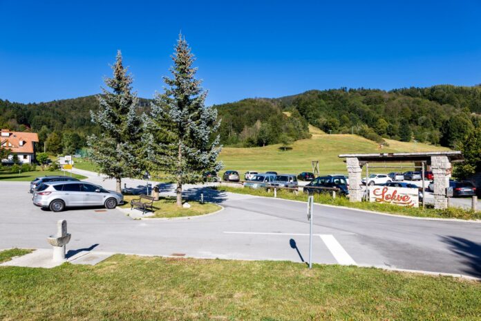 lokve-pred-novim-razvojnim-zagonom-turelova-ekipa-povezala-hotel-turizem-in-prometno-razbremenitev-kraja-6ac642569ca13-1791378006