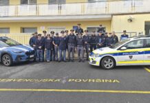 Policijska akcija med Divačo, Kozino in Trstom: Slovenski policisti lahko osumljence zasledujejo tudi čez mejo